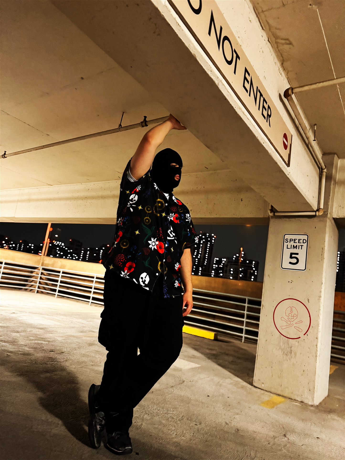 FLORAL REVOLUTION - New Makhnovia  - Men's Clothing