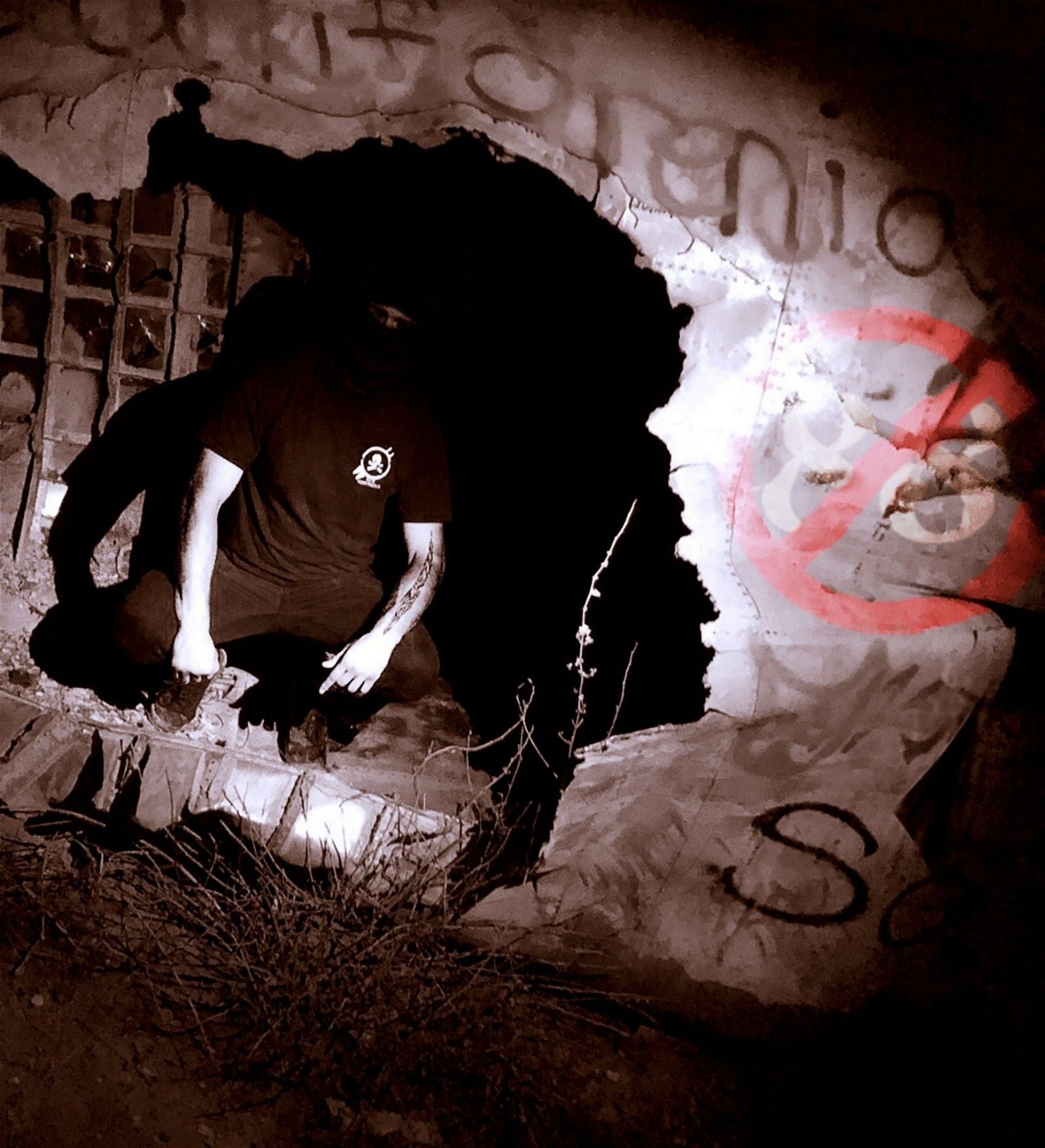 Makhnovia Classic - New Makhnovia  - Men's Clothing